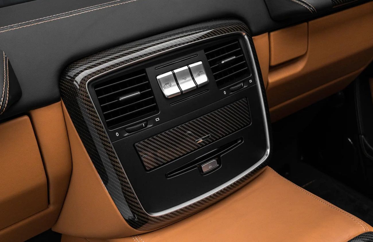 Mercedes Maybach G 650 6.0 L V12 Biturbo Engine