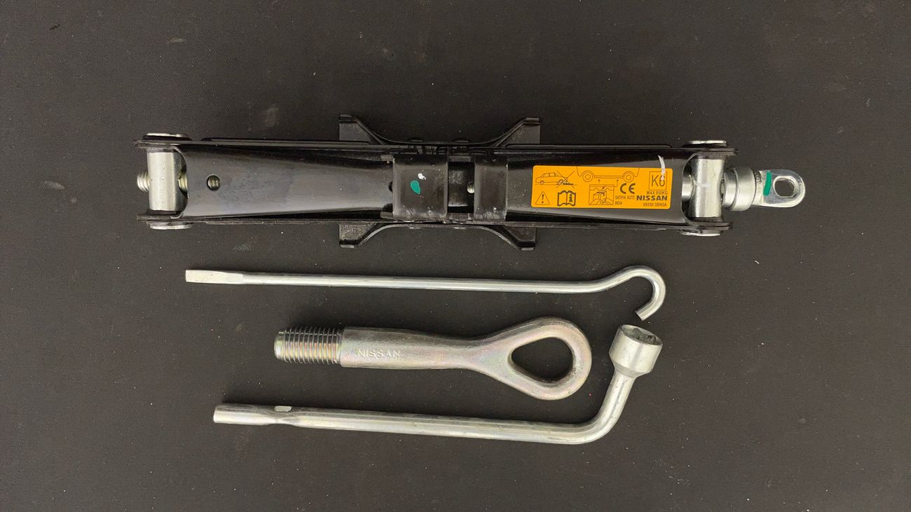 نيسان صني S 1.5 | بدون دفعة مقدمة | اختبار القيادة في المنزل