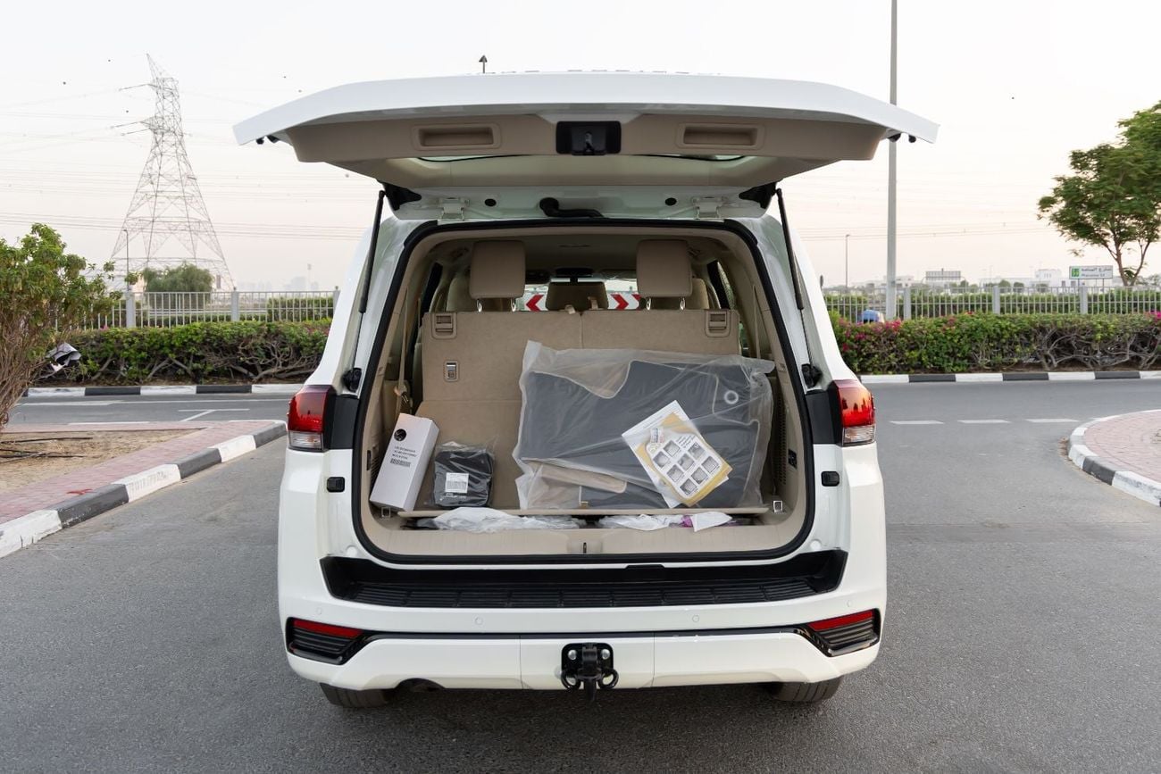 Toyota Land Cruiser GXR LAND CRUISER | LC300 | 2026 | GCC | 4WD | V6 3.5L | 1 Camera - 1 electric chair | Petrol | 7 seat |