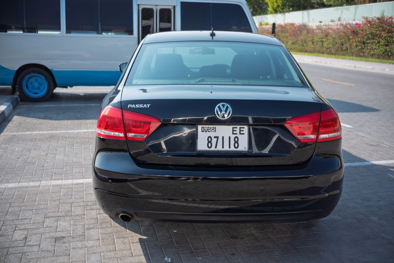 فولكس واجن باسات SE 2.5L