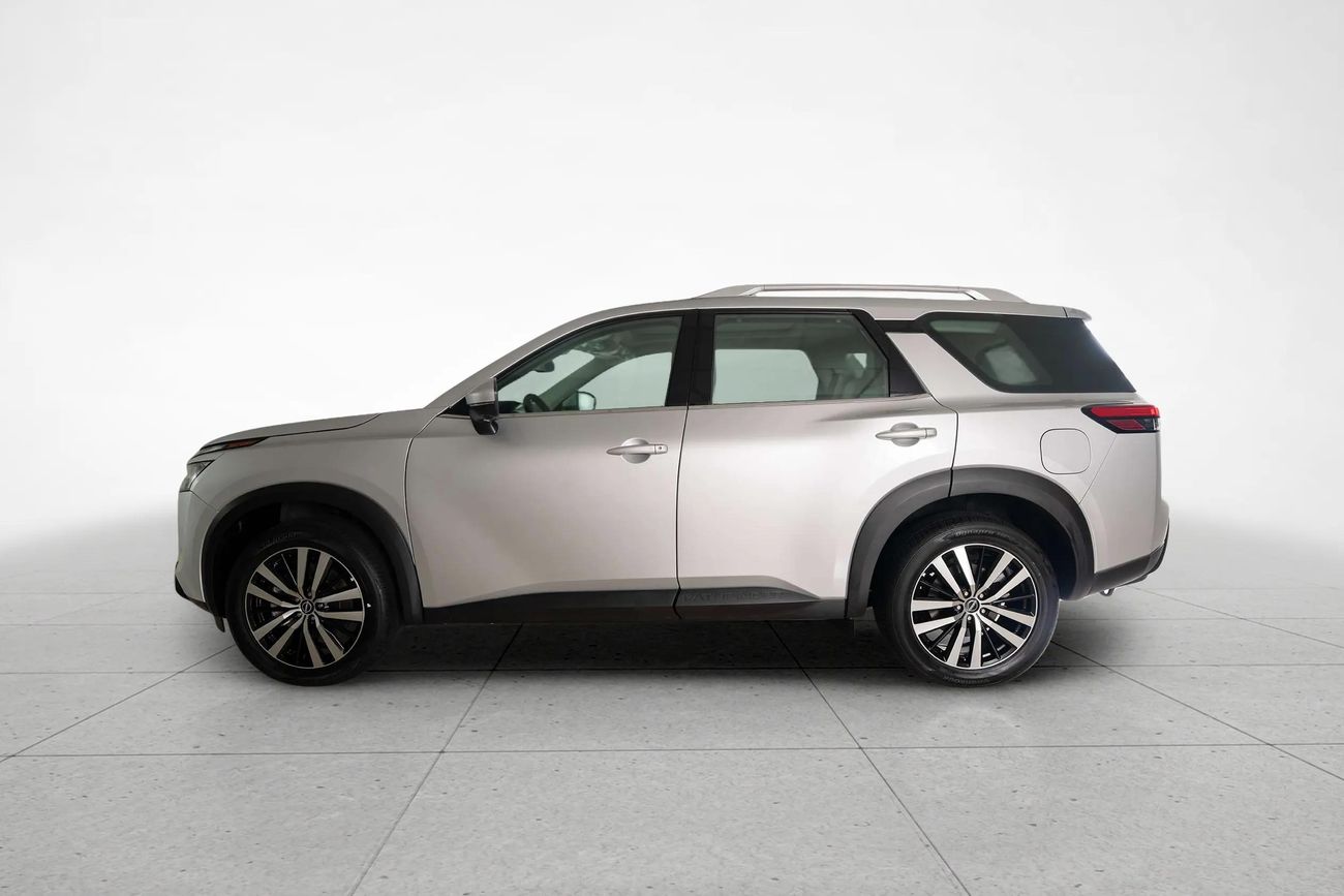 Nissan Pathfinder SV 3.5L AWD (7 Seater) SV 3.5