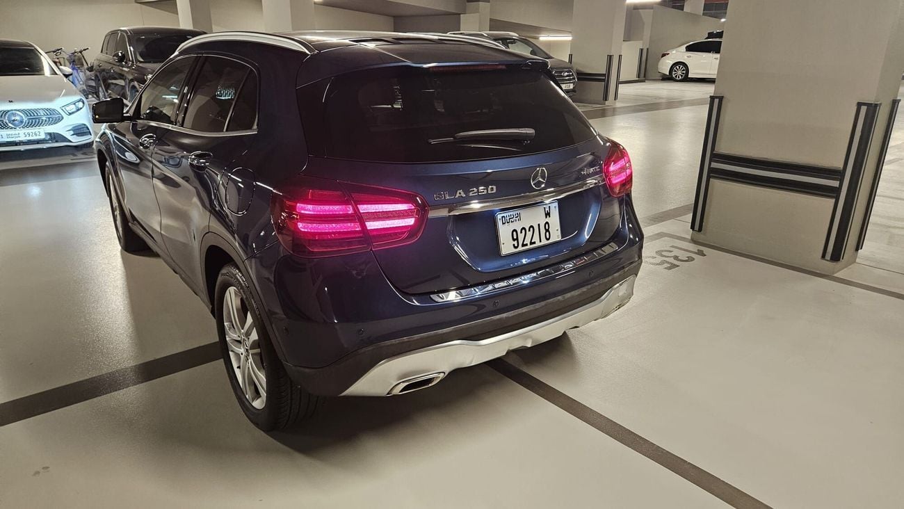 مرسيدس بنز GLA 250