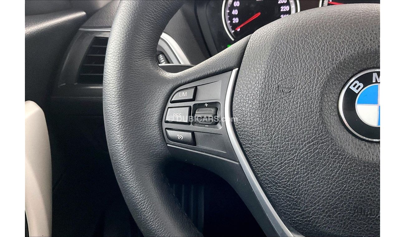 بي أم دبليو 120i Exclusive