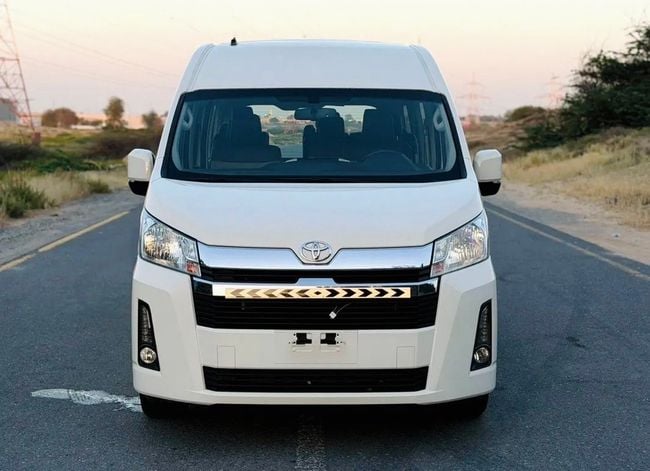 Toyota HiAce 2021 Model Diesel Engine Automatic Transmission Full Option GCC Specification Very Perfect Condition, миниатюра 20