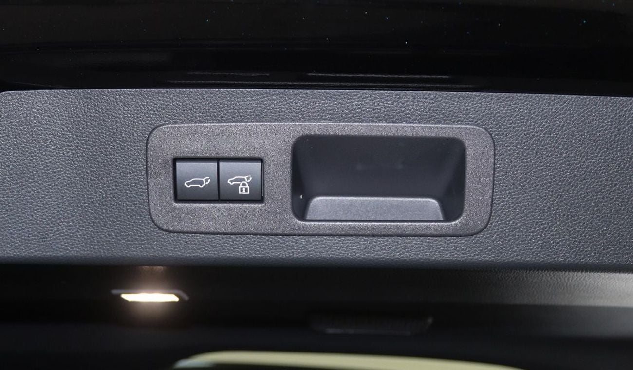 Toyota Land Cruiser 2026 Model Toyota Land Cruiser (LC300) GR-Sport, 3.3L Turbo Diesel 4WD 10A/T