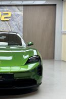 Porsche Taycan 4S Cross Turismo