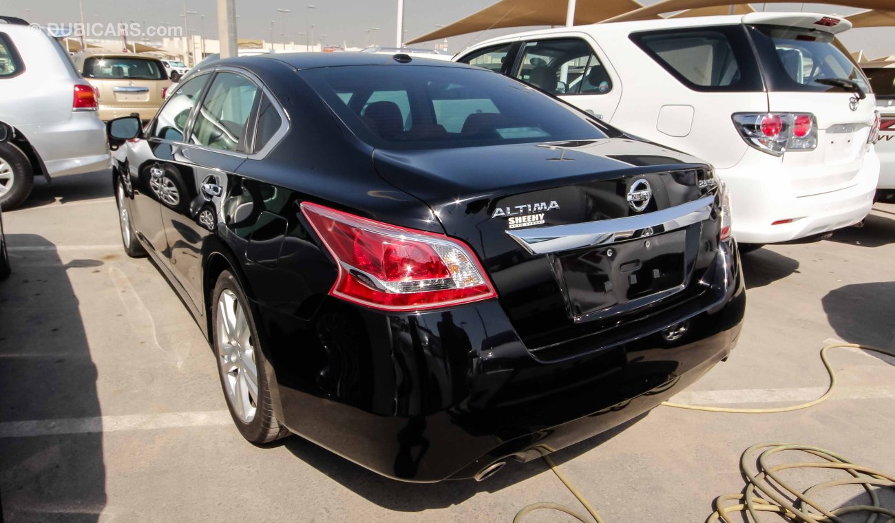 Nissan Altima 3.5 SV