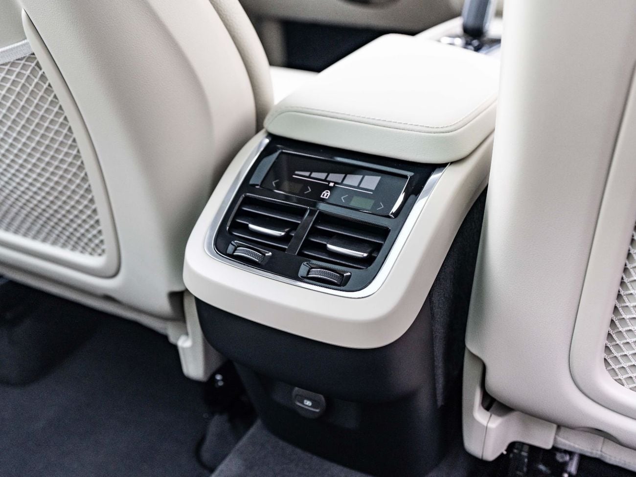 فولفو XC 60 B5 2.0T Powertrain