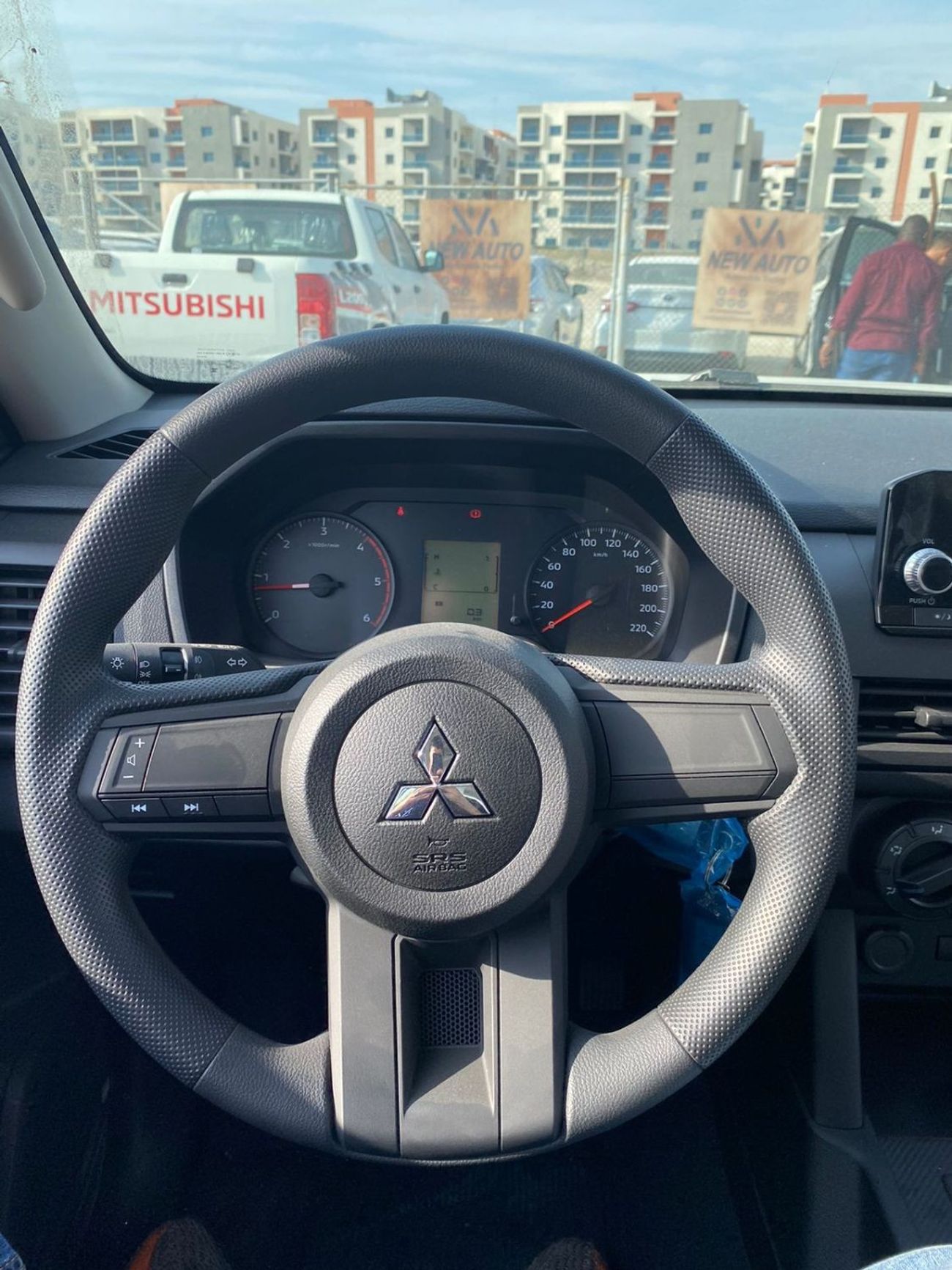 ميتسوبيشي L200 Mitsubishi GLX L200 Manual Diesel 2024