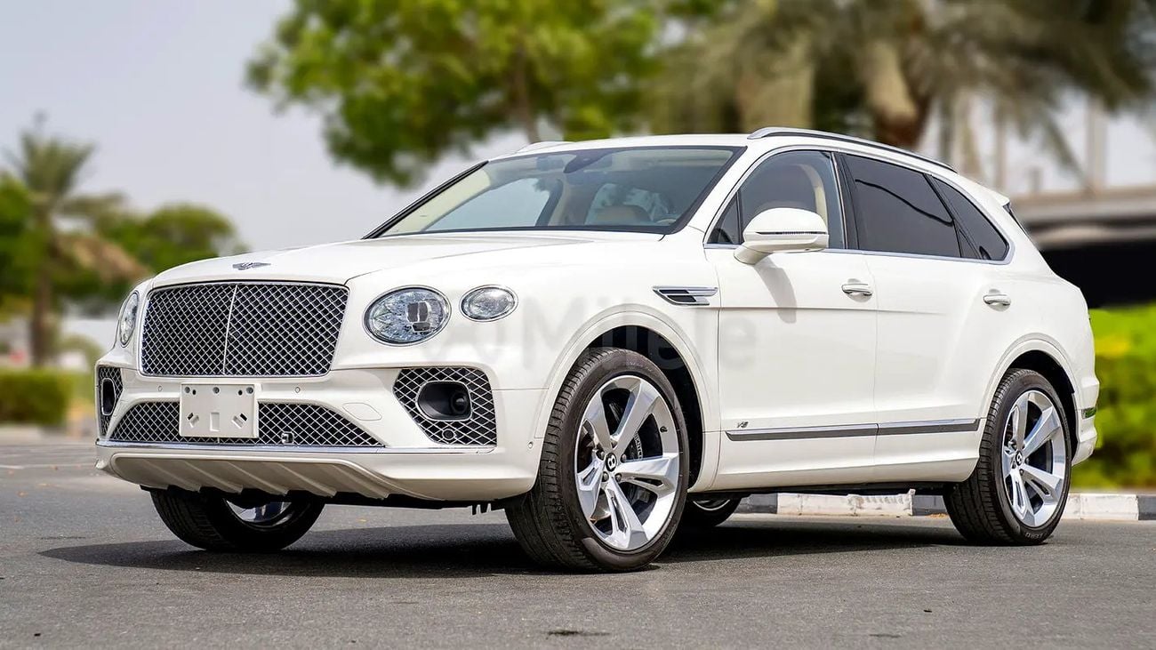 بنتلي بينتايجا 1-YEAR WARRANTY + SERVICE INCLUDED | IN-HOUSE FINANCING | 0% DOWNPAYMENT (BANK)