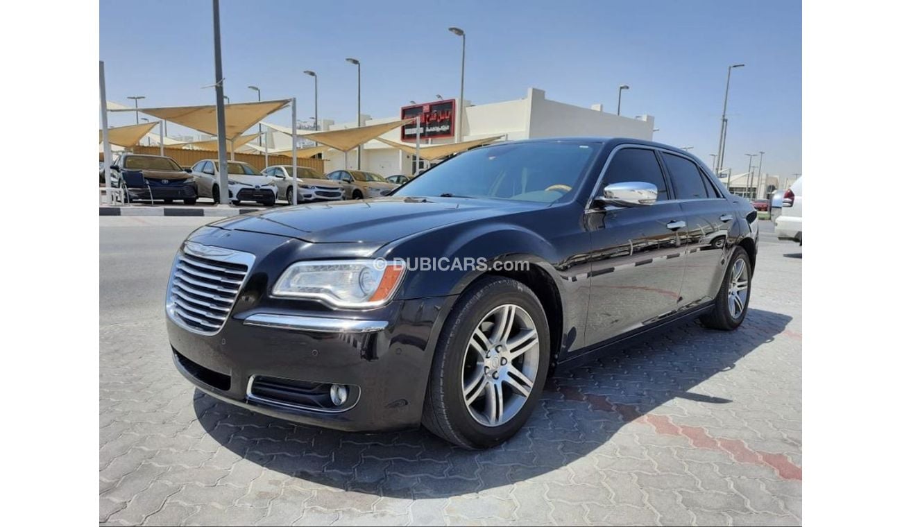 Chrysler 300C Chrysler C300 g cc 2014 full option no 1 accident free