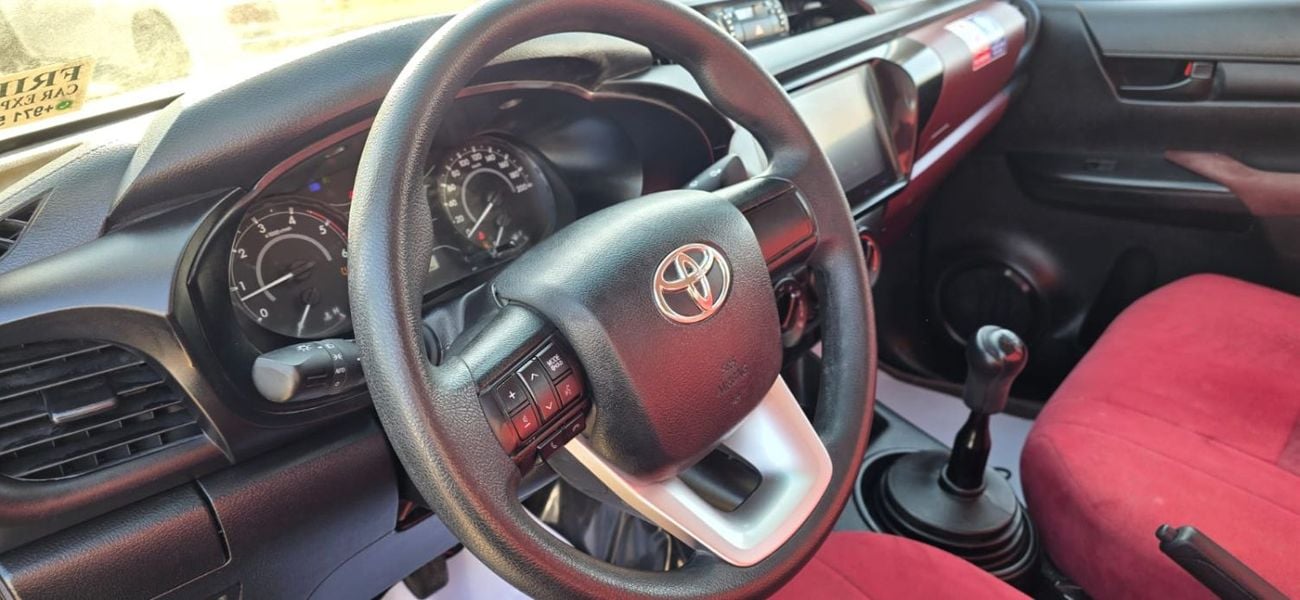 Toyota Hilux 2.4 DIESEL 4*4