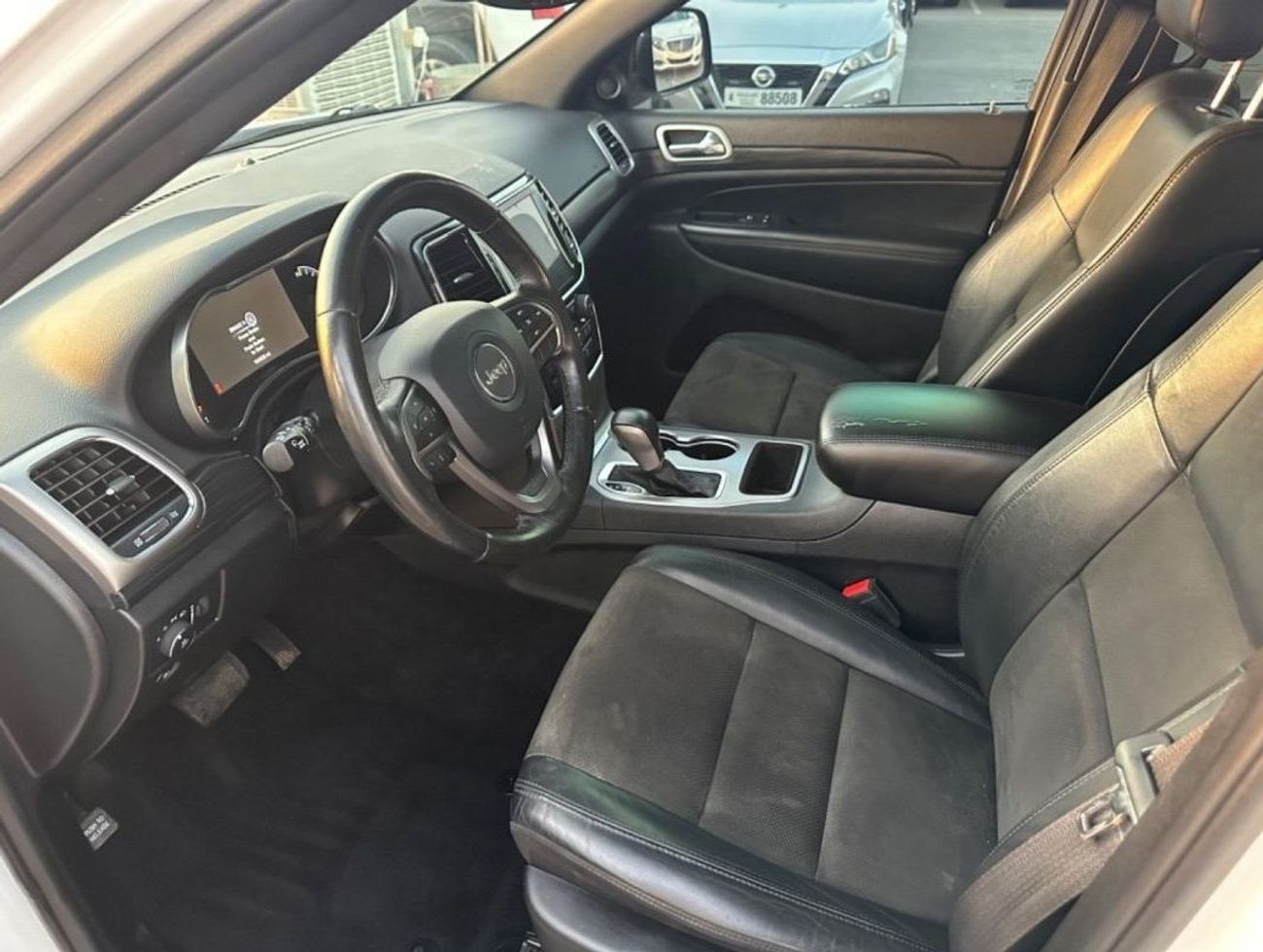 Jeep Grand Cherokee Laredo