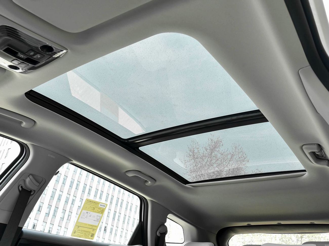 كيا سبورتيج 1.5L PETROL PREMIUM AUTOMATIC TRANSMISSION ( FOR RE-EXPORT ONLY )