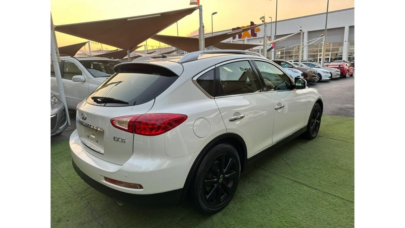 Infiniti EX35