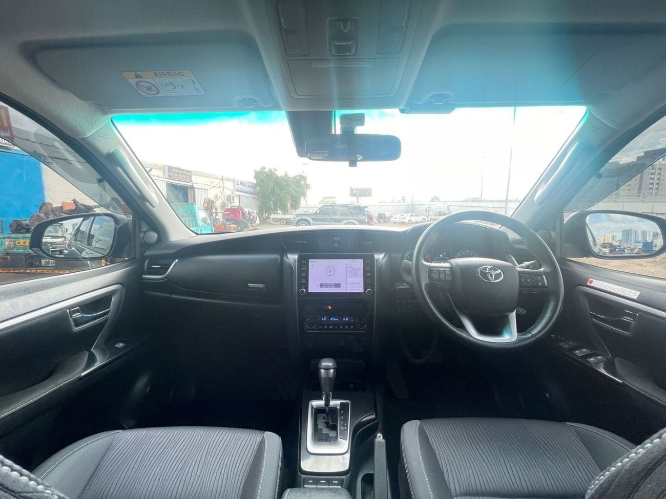 تويوتا فورتونر right hand drive diesel 2.8 liter