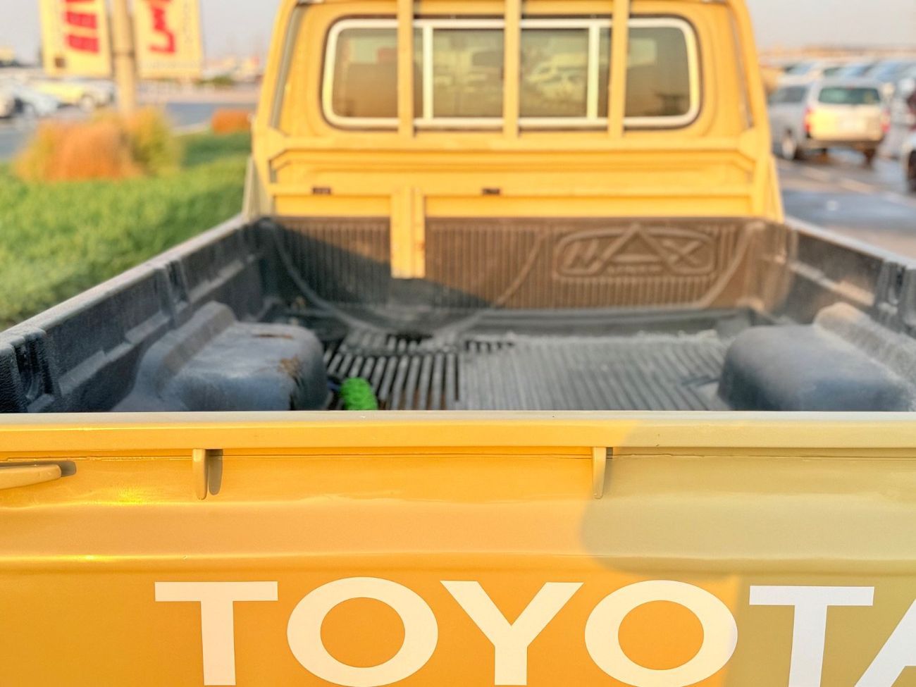 Toyota Land Cruiser Pick Up Toyota Landcuriser pickup single cabine 2016  V6 Petrol