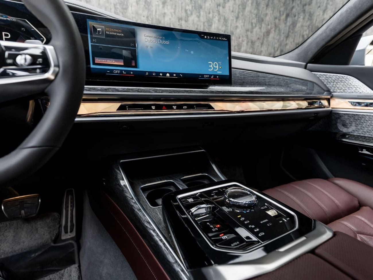 BMW 760i XDRIVE MASTERCLASS M SPORT PACKAGE BUY NOW, PAY 2027 | THE BLACKLINE STANDARD | 2030 BMW Warranty + Service Contract, GCC