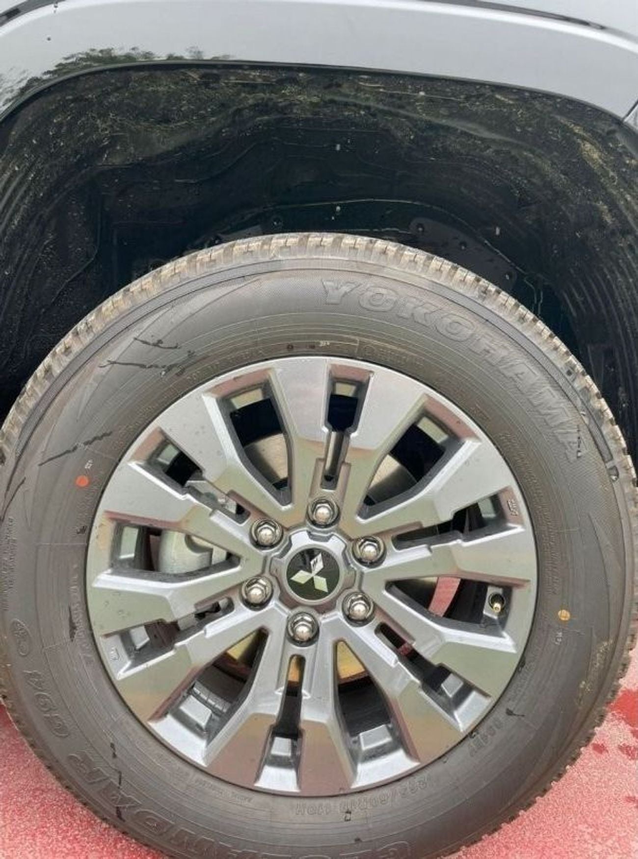 ميتسوبيشي L200 GL SPORTERO 20204 FULL OPTION DIESEL