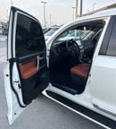 تويوتا لاند كروزر VXR
