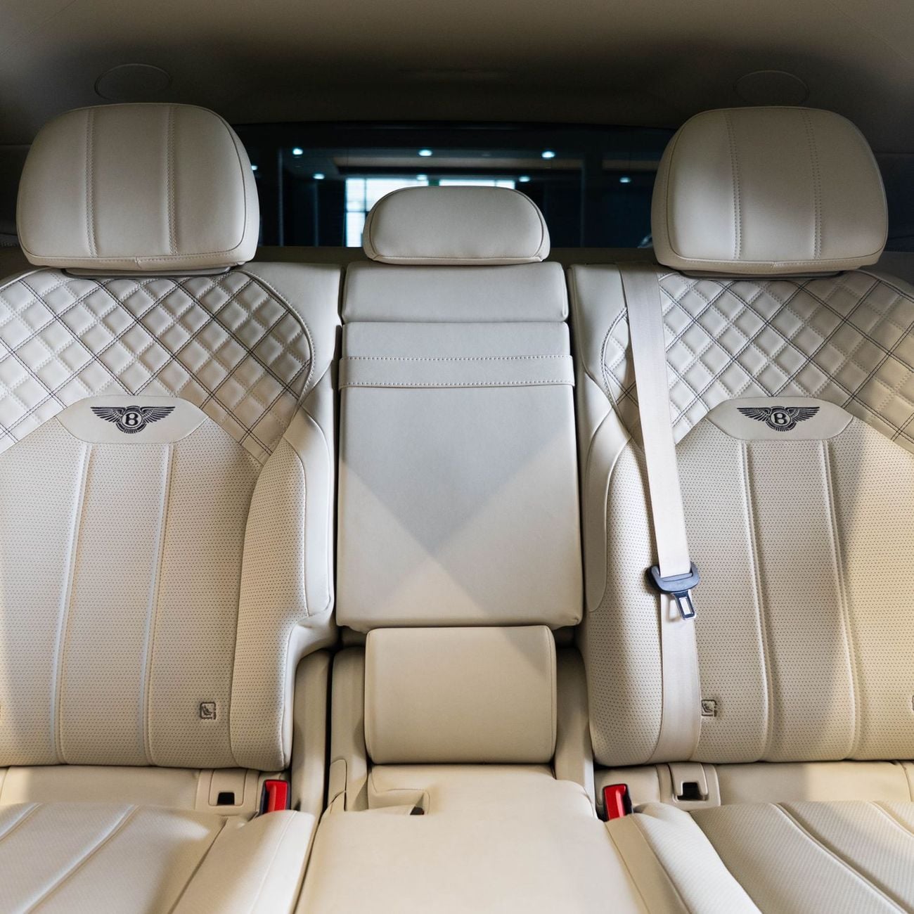 Bentley Bentayga FIRST EDITION AED 8,432 P.M • 0% Downpayment • 1 Year Warranty
