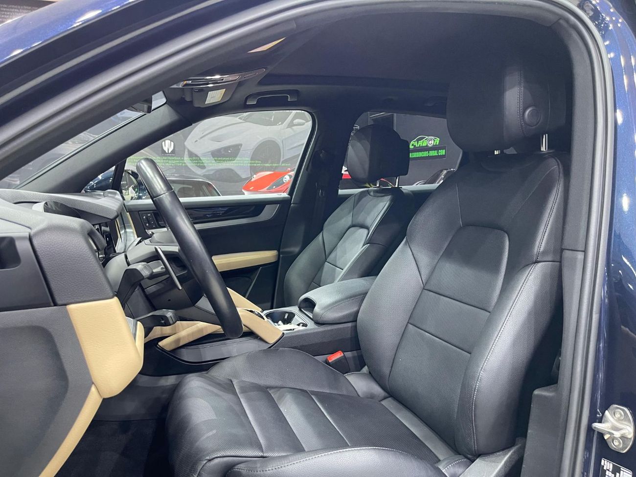 بورش كايان Base