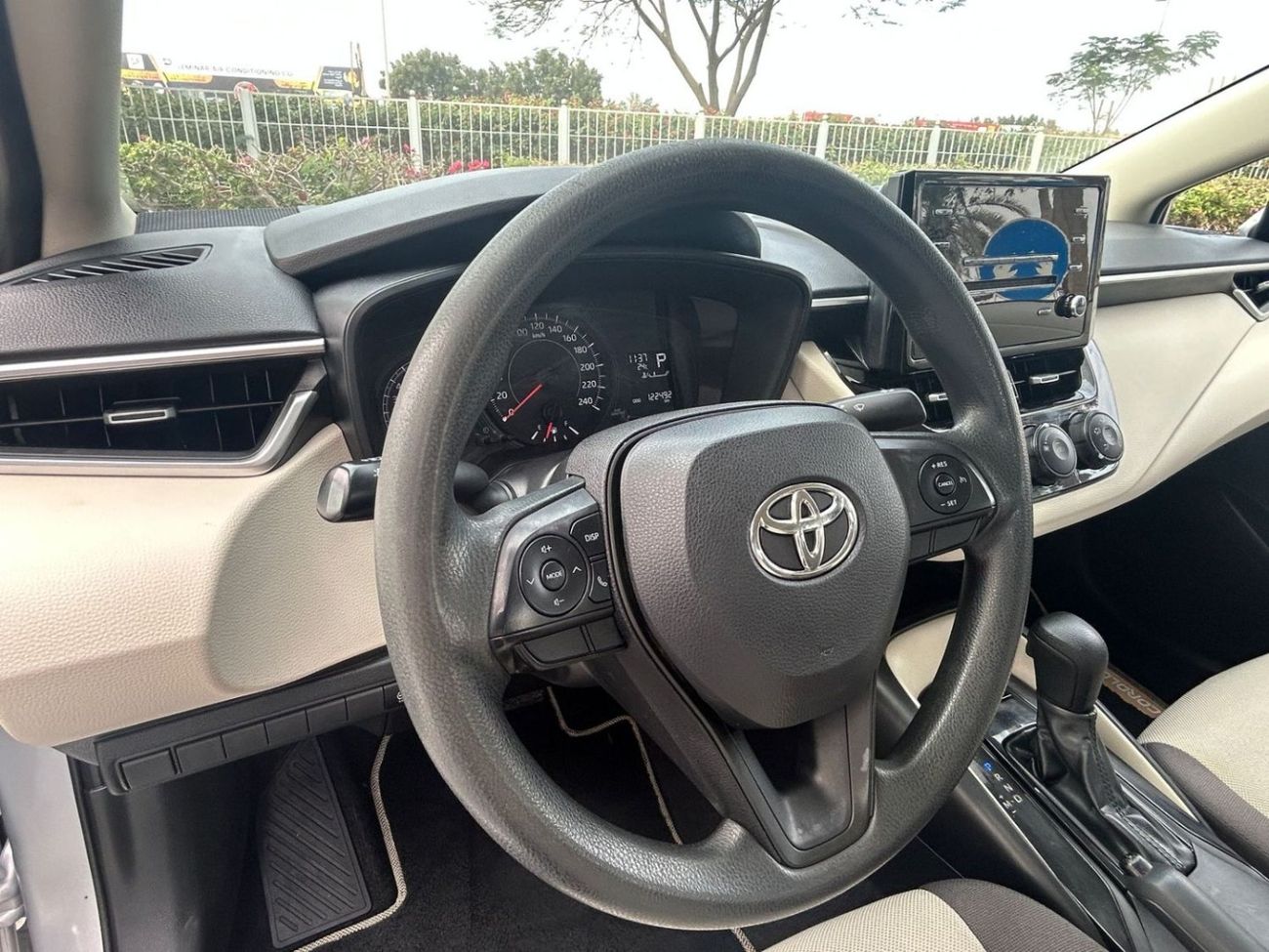 تويوتا كورولا 1.6L XLI (RB) 1.6L XLI GCC SPEC AGENCY MAINTAINED