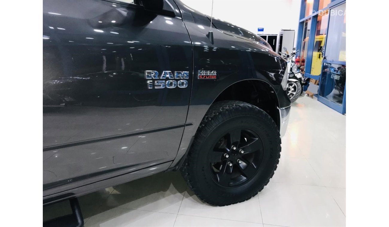 RAM 1500 1500 - RAID EDITION 4X4 - 5.7L HEMI V8 - GCC - ONE YEAR WARRANTY - ( 900 AED PER MONTH )