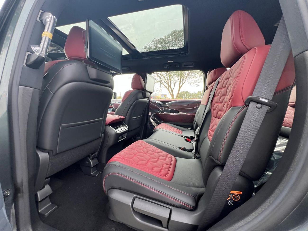 Nissan Patrol Nissan Patrol LE Titanium 2026 Gcc