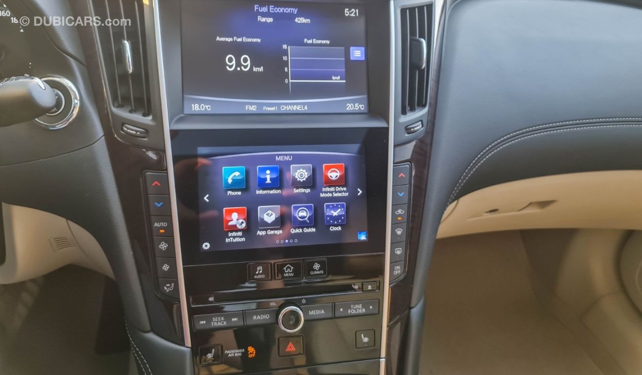 إنفينيتي Q50 3.0L Turbo V6 2019 Agency Warranty Full Service History GCC Full Option