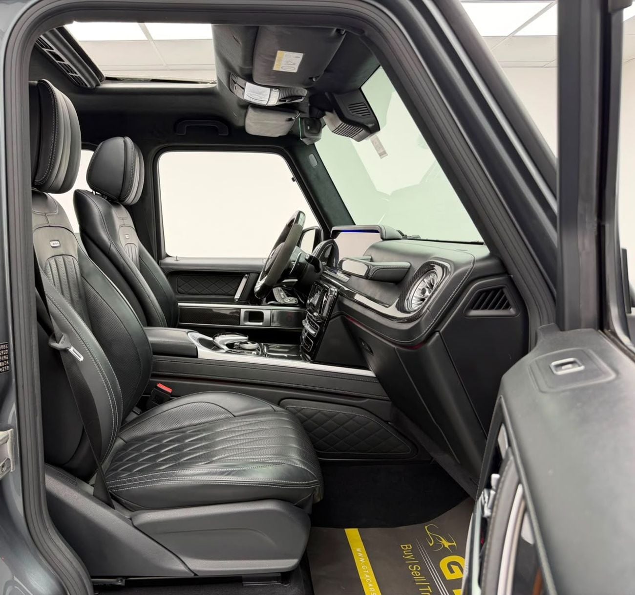 Mercedes Benz G63 AMG