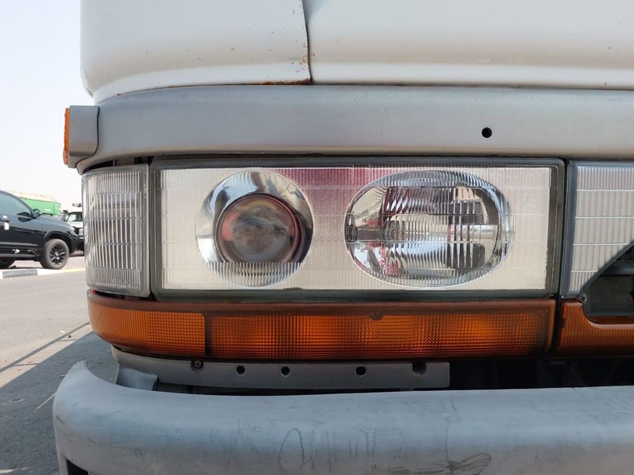 ميتسوبيشي فوسو كانتير MITSUBISHI CANTER TRUCK RHD 1994 MODEL 4.5 L DIESEL MANUAL(PM00627)