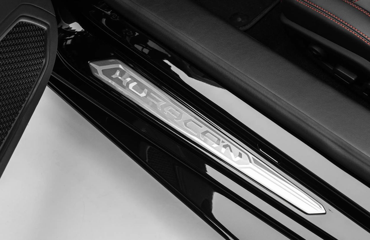 لامبورغيني هوراكان ايفو سبايدر 5.2L V10 Naturally Aspirated Engine