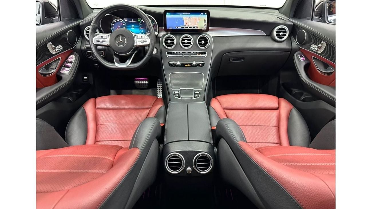 مرسيدس بنز GLC 200 Std 2021 Mercedes Benz GLC200 AMG, 2026 Mercedes Warranty, 2025 Mercedes Service Pack, Low Kms, GCC