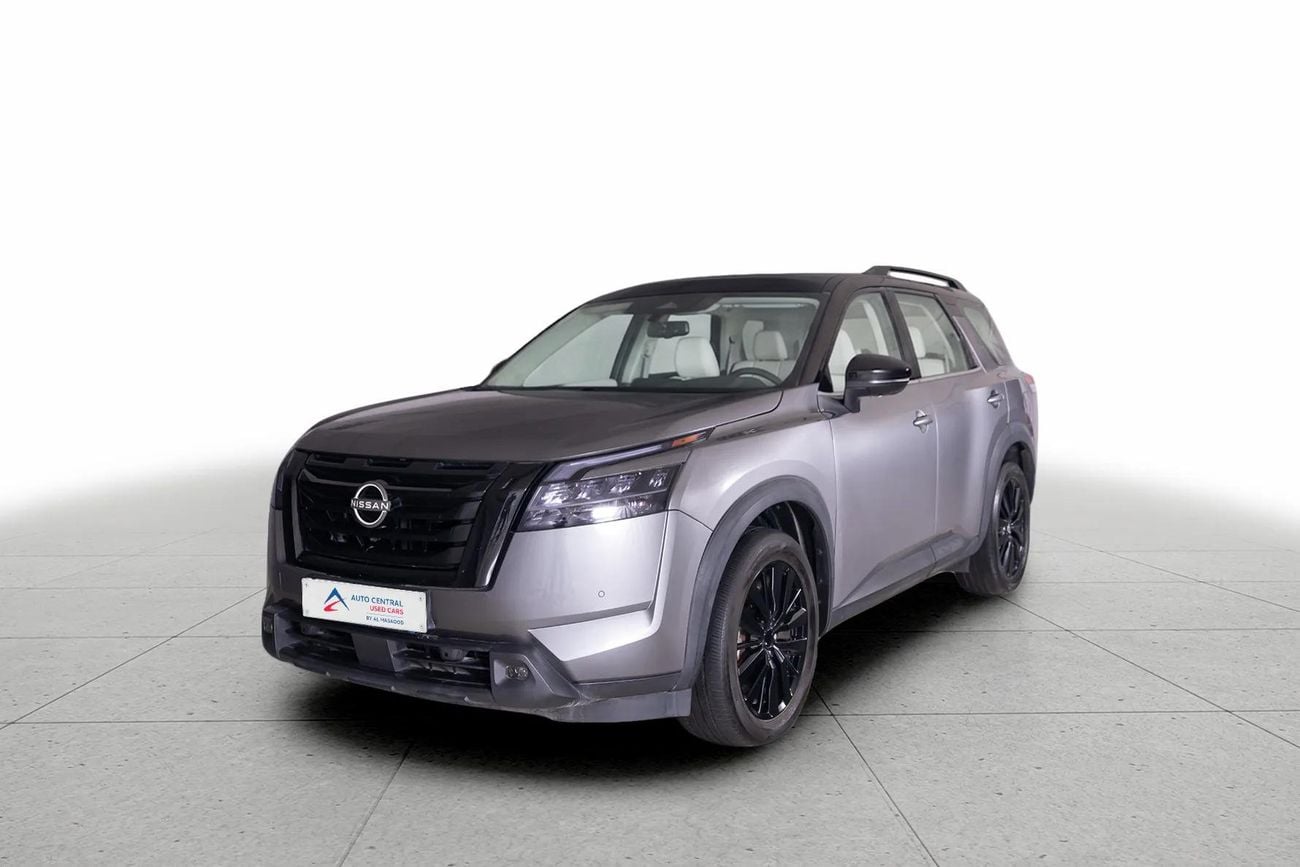 Nissan Pathfinder SV 3.5