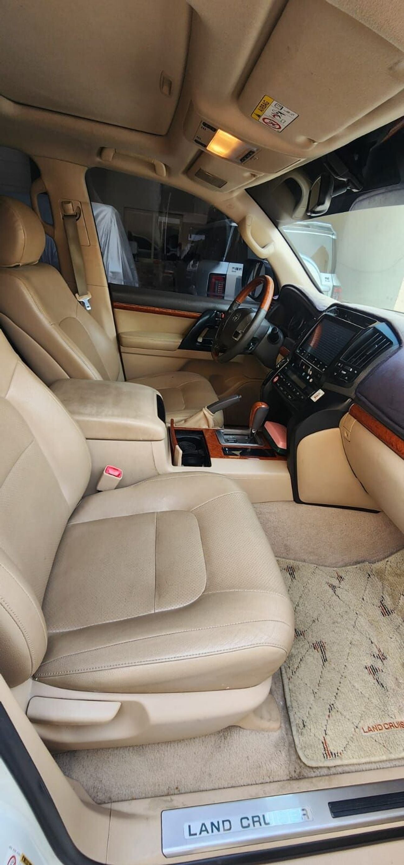 Toyota Land Cruiser GXR