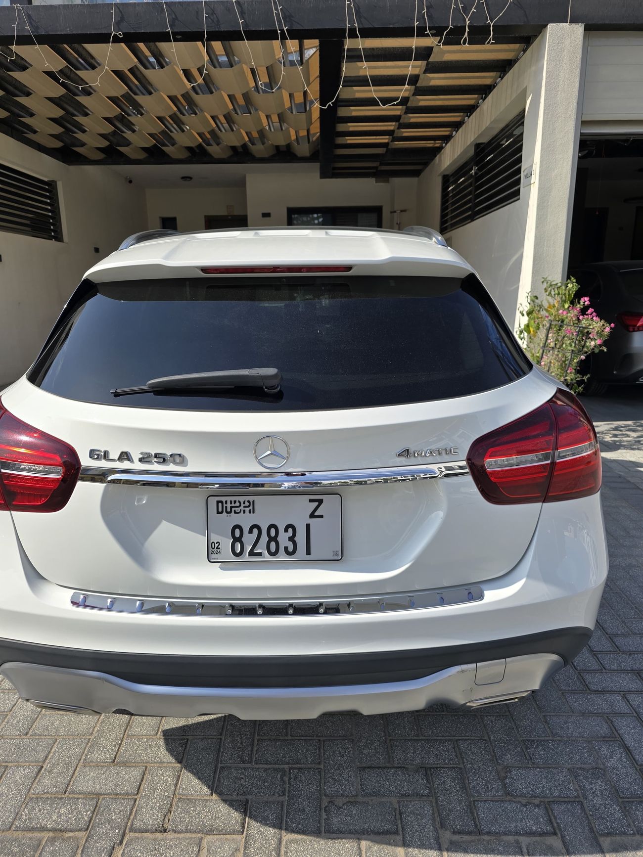 مرسيدس بنز GLA 250 4 Matic AWD