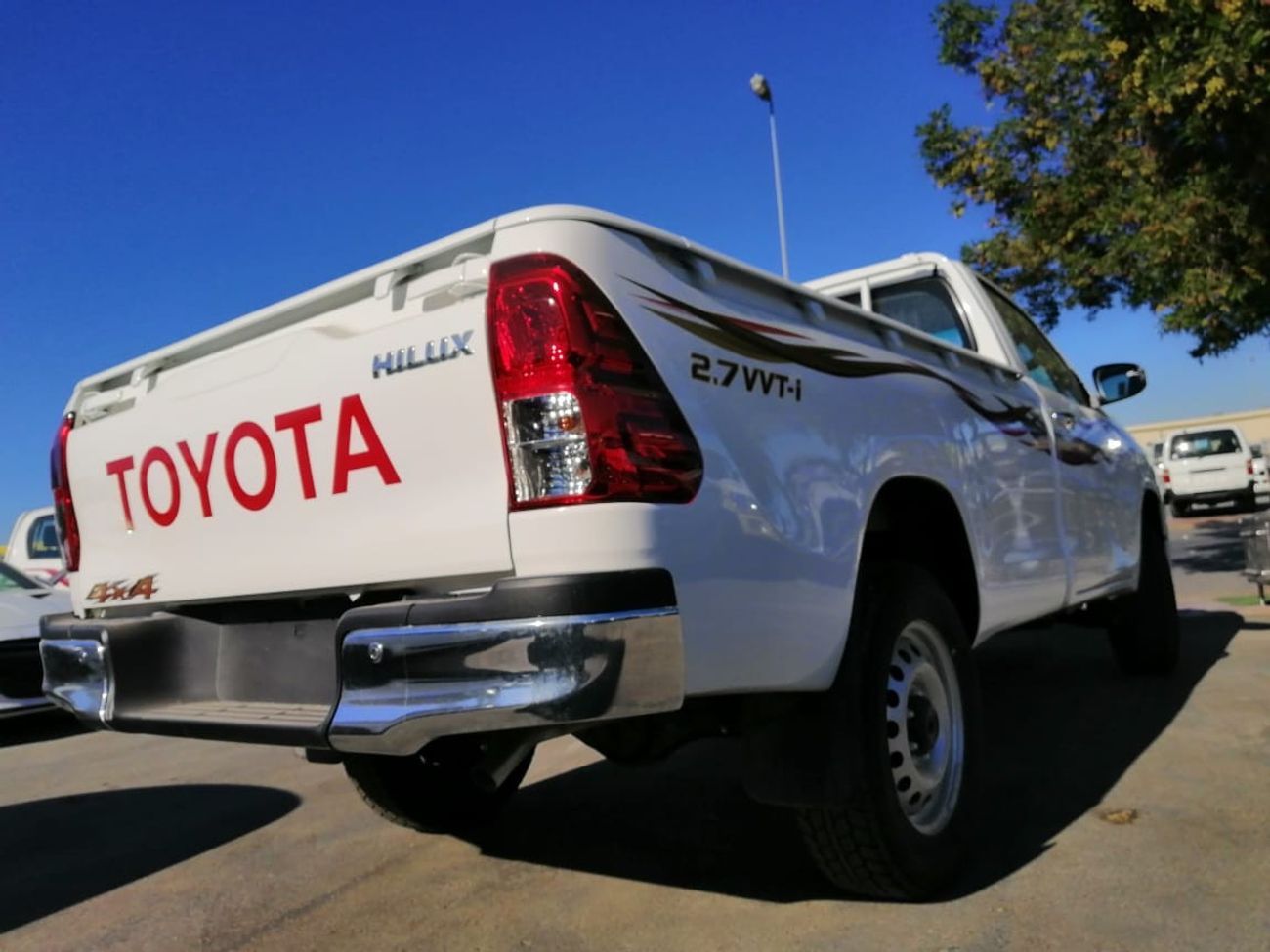 Toyota Hilux SINGLE CAP