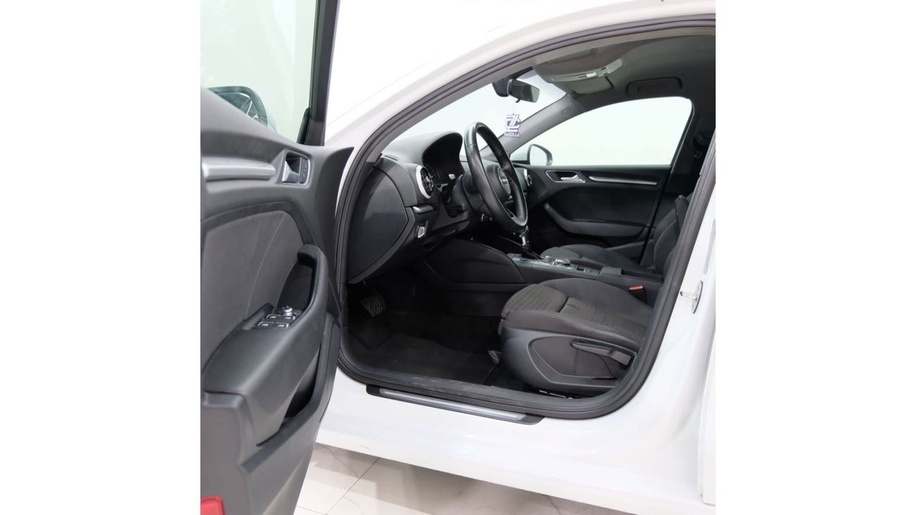 أودي A3 30 TFSI سبورت