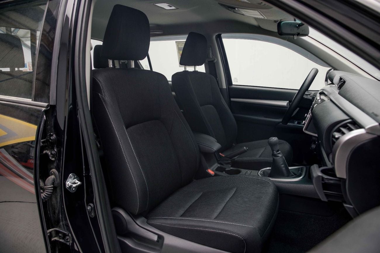 Toyota Hilux 4X2 2.7L - Attitude Black Inside Black | Export Only