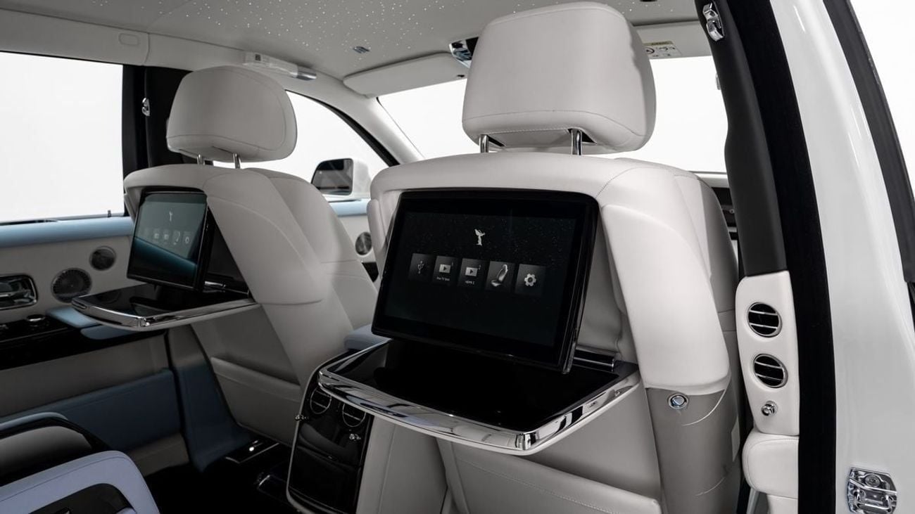 رولز رويس فانتوم - 2026 - GCC - Under Warranty and Service Contract