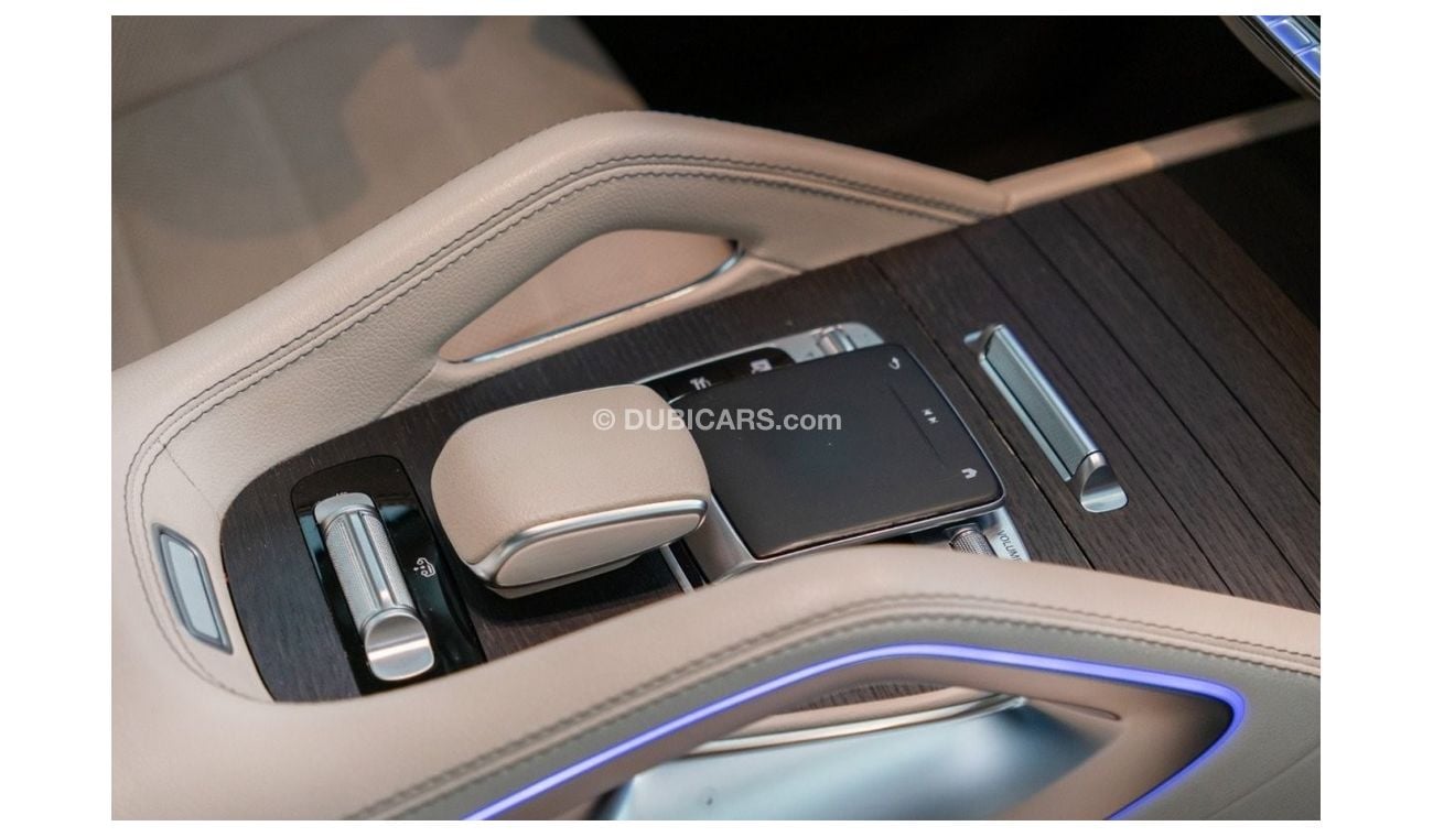 Mercedes-Benz GLS 450 Premium 2020 Mercedes Benz GLS450 4MATIC / Full-Service History