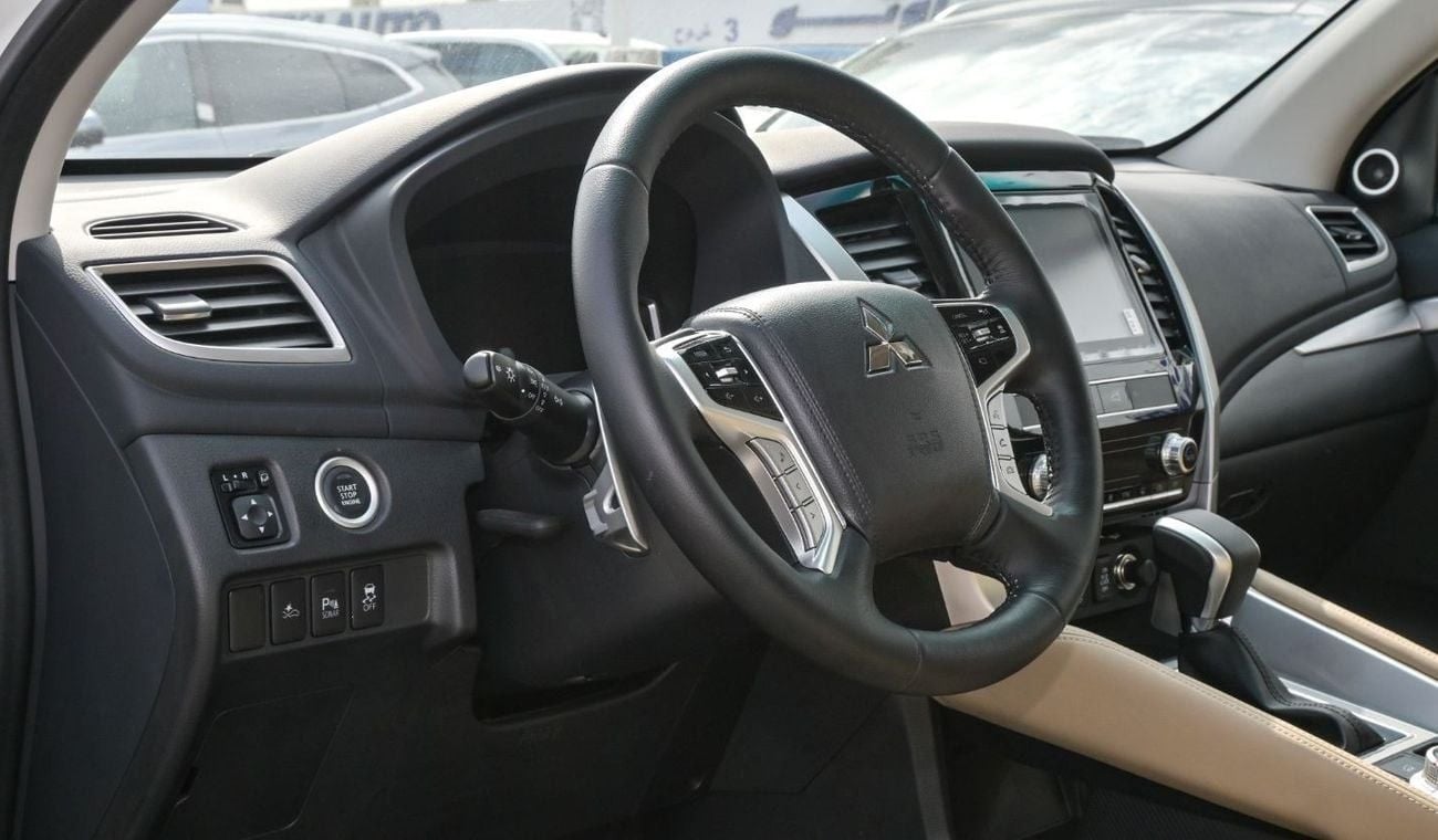 ميتسوبيشي مونتيرو سبورت Brand New Mitsubishi Montero Sport 2023 Export 3.0L A/T 4WD Petrol|White/Beige|