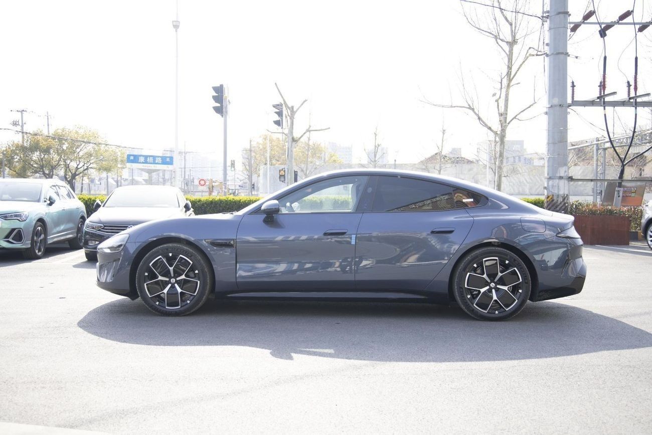 شاومى SU7 Brand New || 0 KM || Multi color and option available