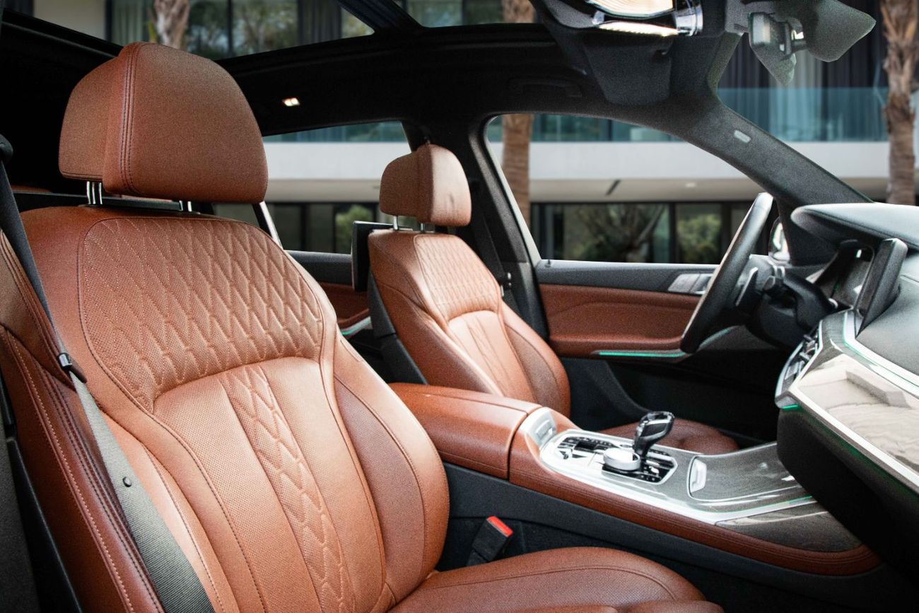 BMW X7 4,994 P.M | 0% Downpayment | BMW X7 M-Sport!