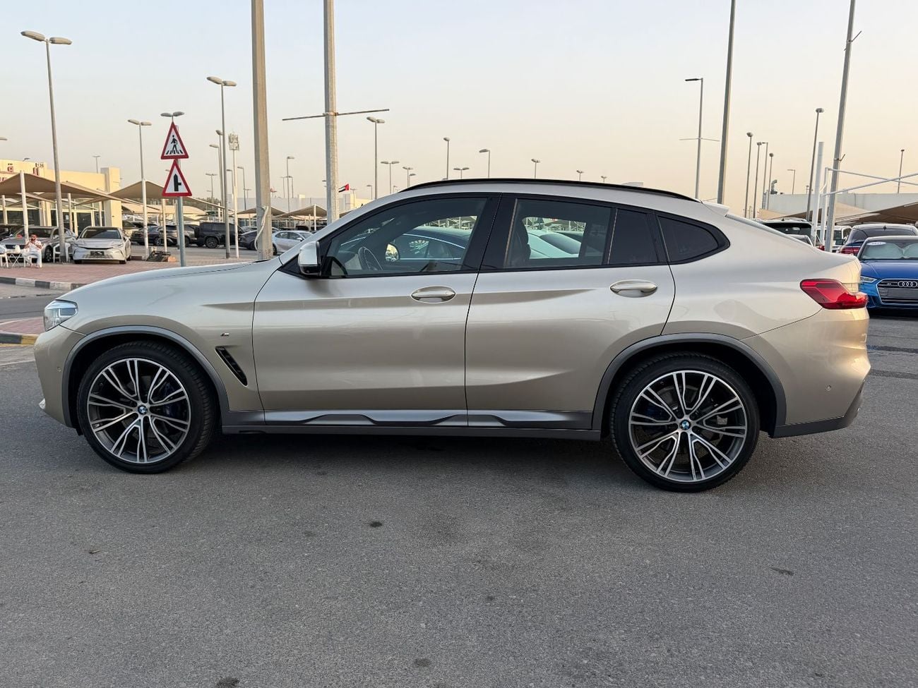 بي أم دبليو X4 XDRIVE 30I M SPORT PACK