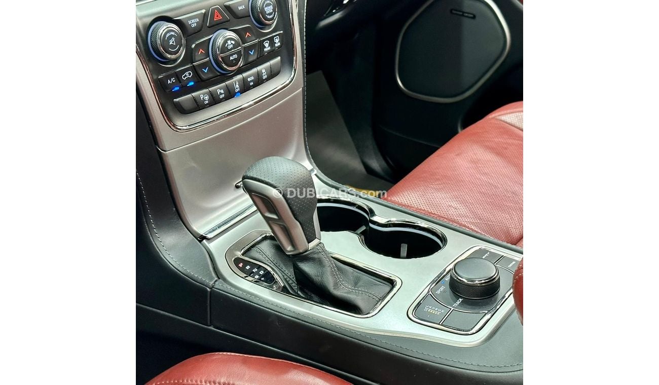 Jeep Grand Cherokee 2017 Jeep Grand Cherokee SRT, Full Jeep Service History, Warranty GCC Specs