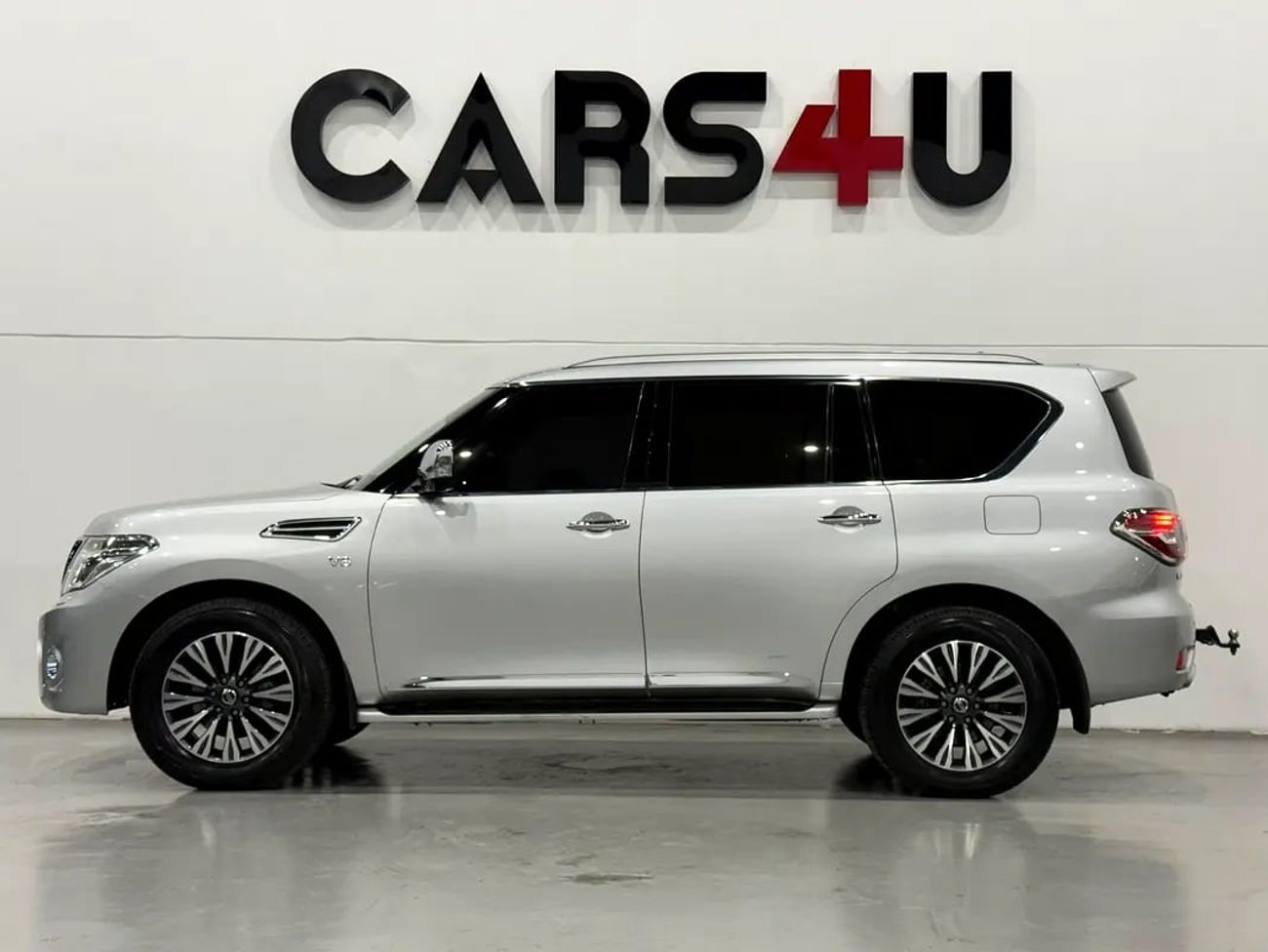 Nissan Patrol LE PLATINUM GCC LE Platinum / Original Paint- agency service history up to 100,000km