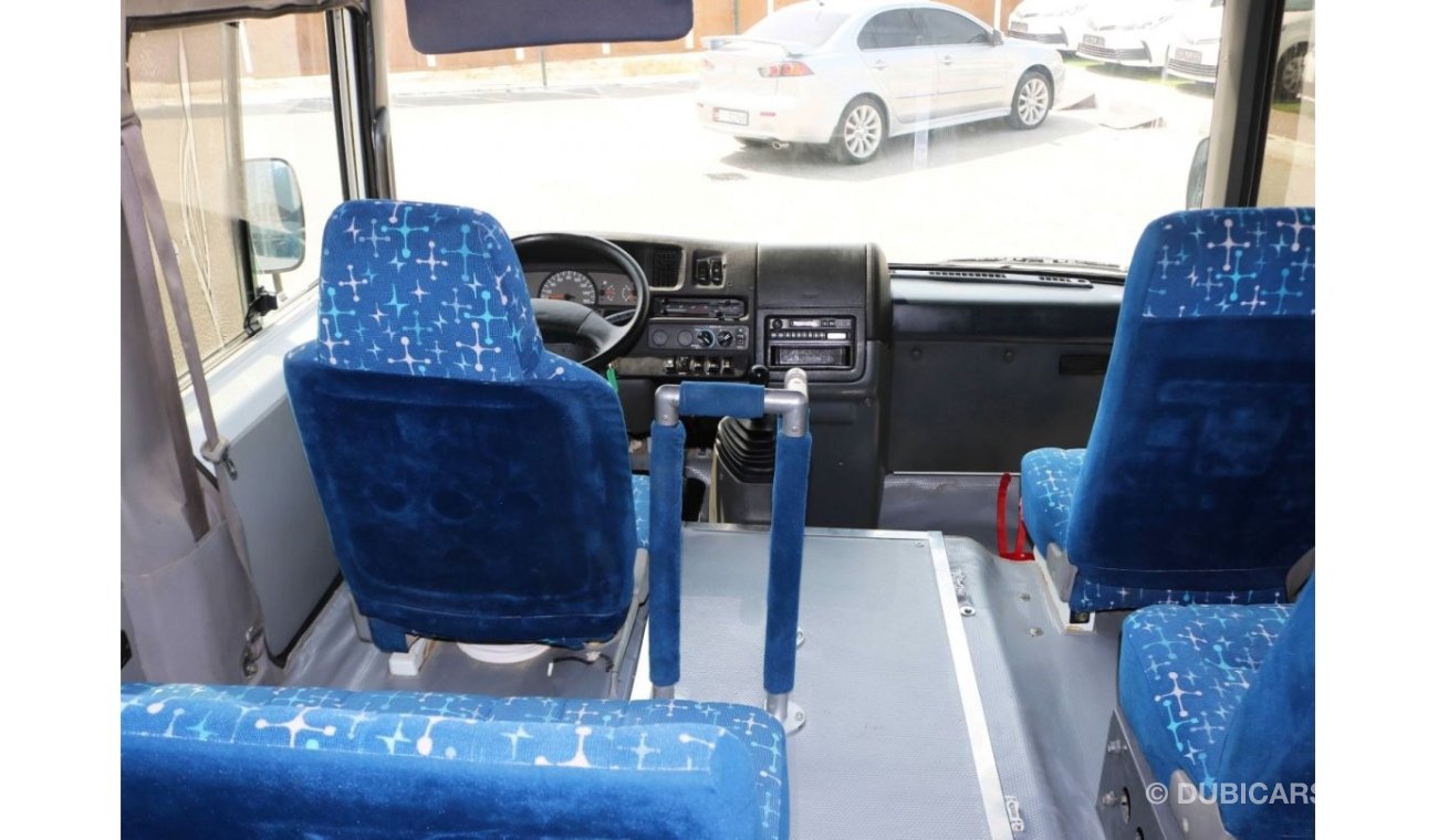 نيسان سيفيليان 2006 - CIVILLIAN SCHOOL BUS - WITH 23 SEATS GCC SPECS ((EXCELLENT CONDITION INSPECTED))