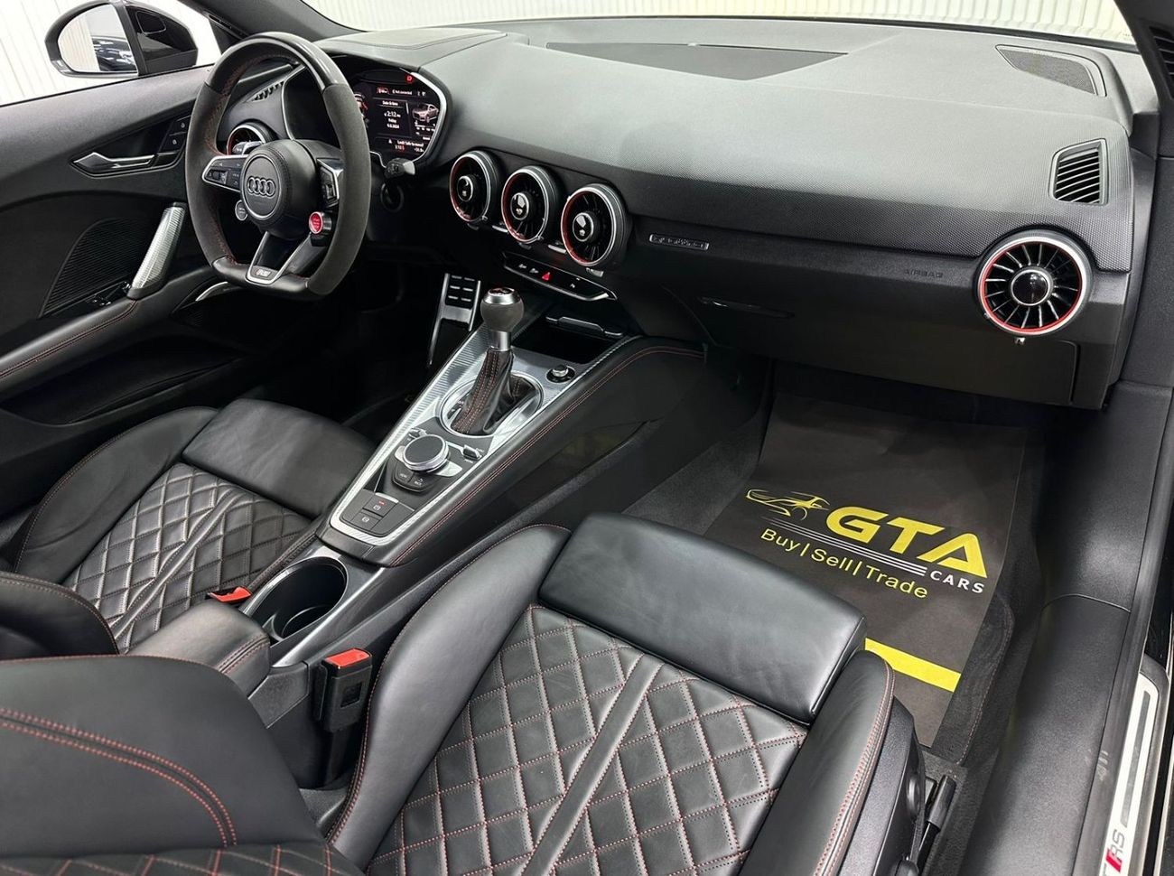 Audi TTRS 2018 Audi TTRS Quattro, Warranty, Full Audi Service History, Excellent Condition, GCC